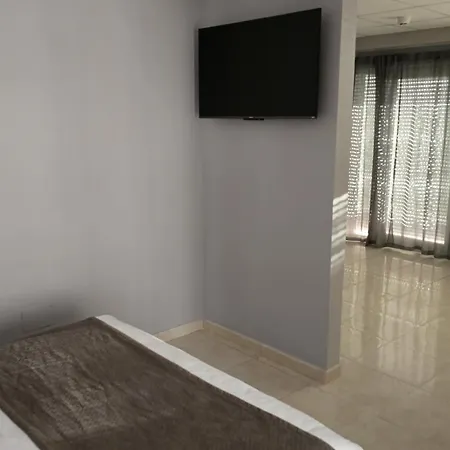 מלון Q-royal Skylounge פלאייה דה פאלמה