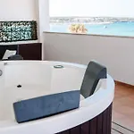 Hotel Q-royal Skylounge