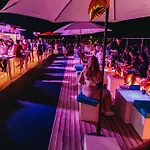 Hotel Q-royal Skylounge *