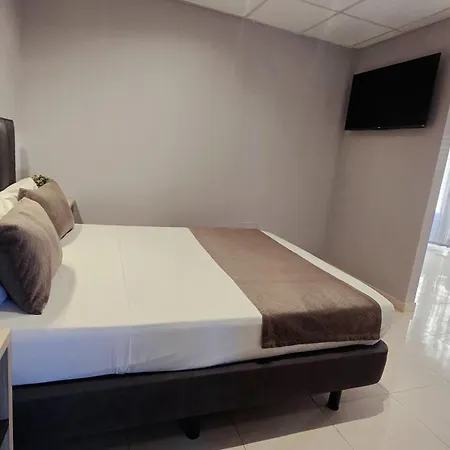 Q-royal Skylounge فندق بلايا ذي بالما