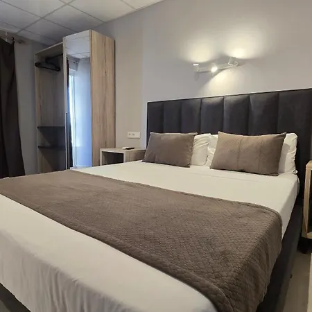 فندق Q-royal Skylounge