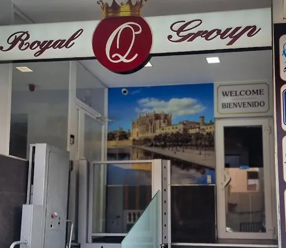 Q-royal Skylounge Ξενοδοχείο *