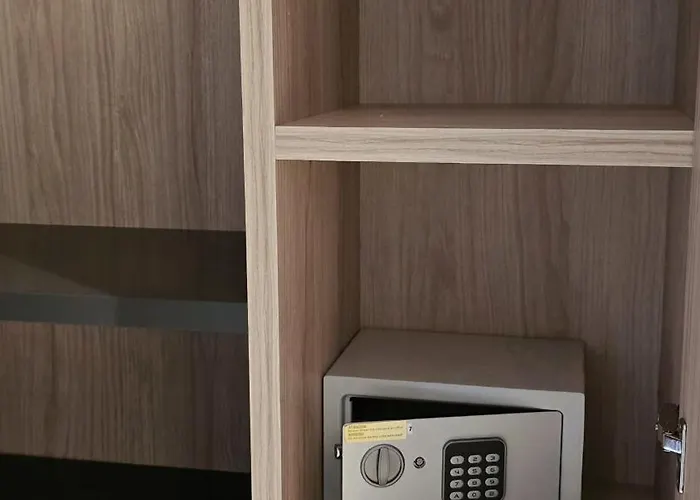 Q-royal Skylounge Hotel