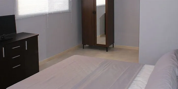 Ξενοδοχείο Q-royal Skylounge *