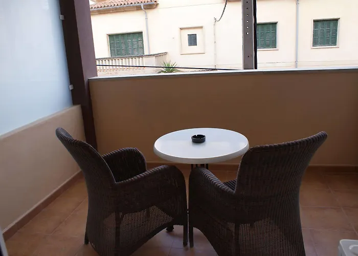 Q-royal Skylounge Szálloda *